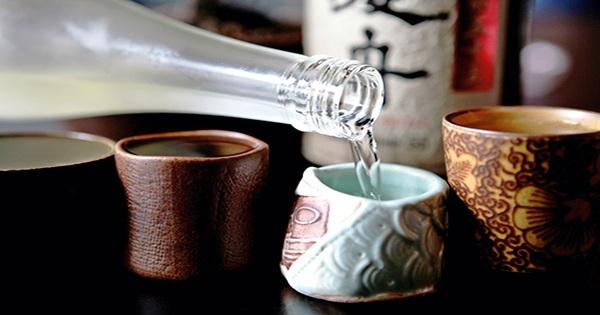 Cách uống rượu Sake ngon đến cực đỉnh, ít ai biết