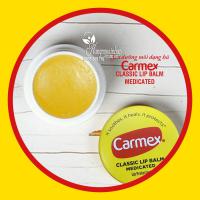 Son dưỡng môi Carmex dạng hũ Classic Lip Balm Medicated